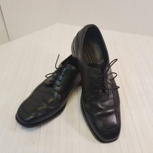 EUC. Florsheim Imperial Square Toe Lace Up 8.5 EEE